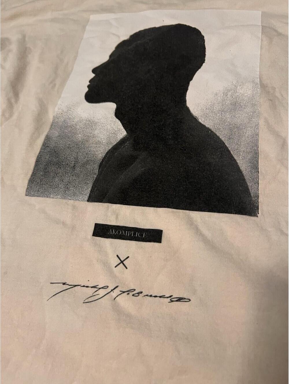 2010 Akomplice x MKLII Lebron James “The Chosen One” Men’s Vtg T-Shirt Size M/L